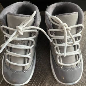 Air Jordan 11 Retro Cool Grey